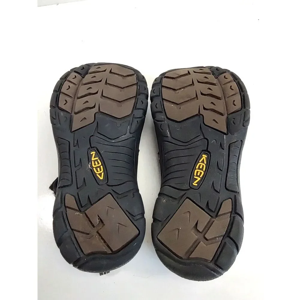 Keen‎ Newport Hiking Sport Sandals Size 4 Green Camo 1014988